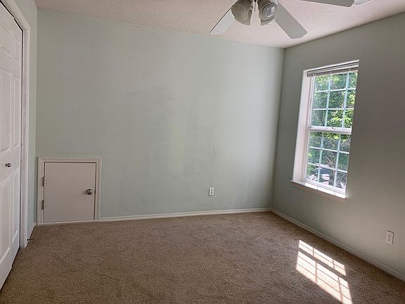 5th image of 1229 NE Kinney St