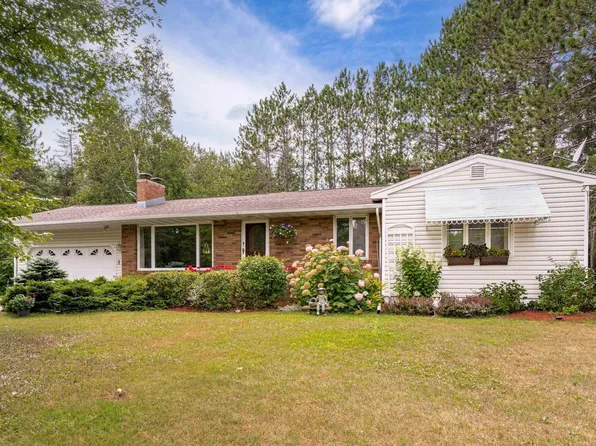 3727 Stebner Rd, Hermantown, MN 55811