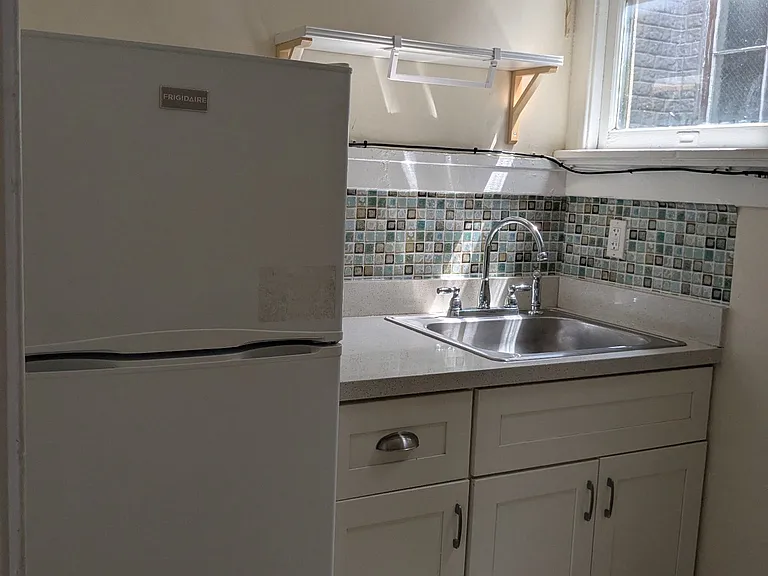 1006 Jefferson St #P — Photo 6