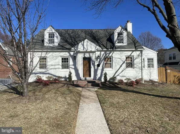 2003 N Utah St, Arlington, VA 22207