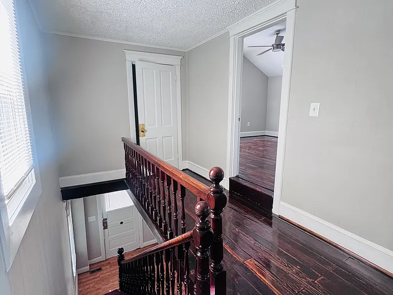 20 Diagonal St — Photo 7