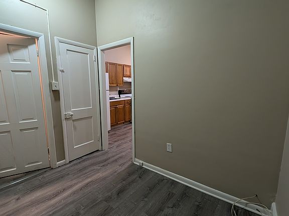 2nd image of 138 W Lancaster Ave #6