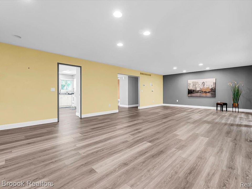 5229x Simpson Lake Rd, photo 7