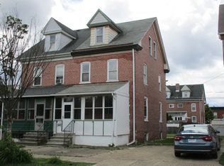 37 3rd Ave, Roebling, NJ 08554