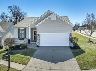 10 Silo Ridge Ct, Wentzville, MO 63385