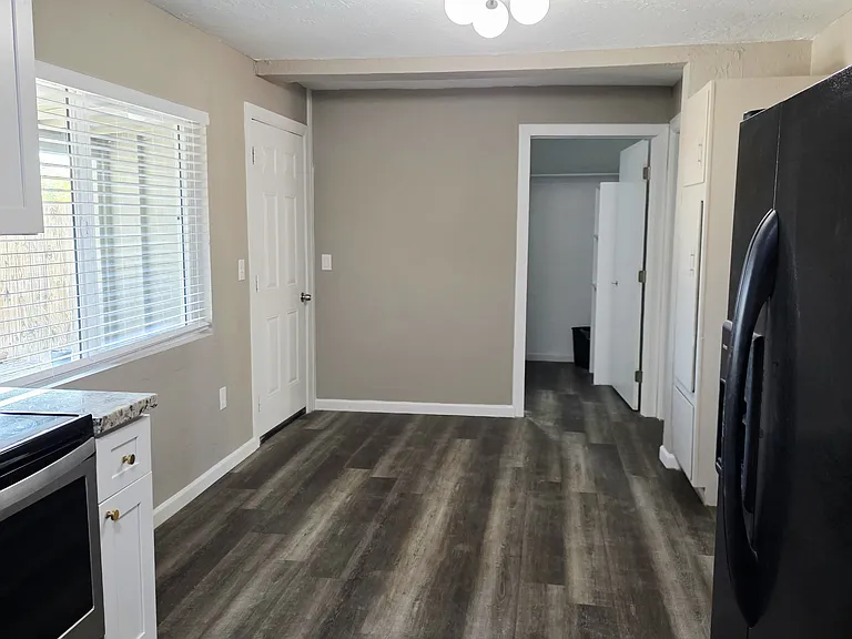 12932 W Tara Ln — Photo 17