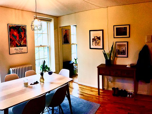 4th image of 379 Pacific St #2
