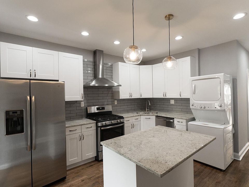 1st image of 3832 N Monticello Ave #1