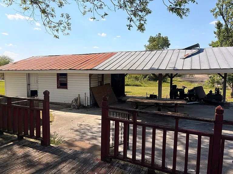 1073 Pasture Branch Rd — Photo 13