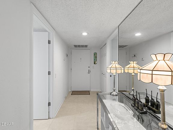 4th image of 3047 S Atlantic Ave APT 1503