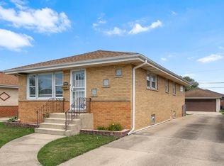2447 Nona St, Franklin Park, IL