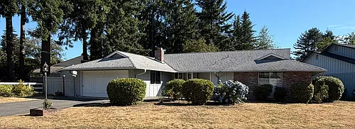 16508 NE 19th Pl Photo 1