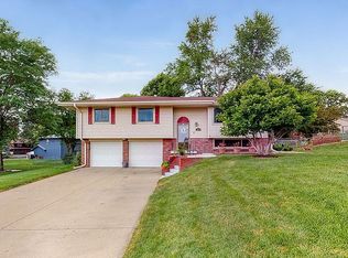 10315 Camden Ave, Omaha, NE 68134