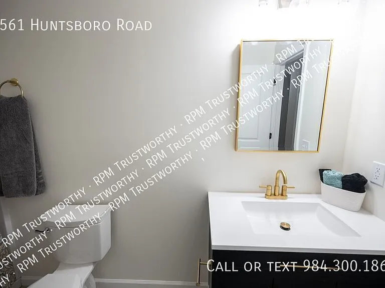 6561 Huntsboro Rd — Photo 11