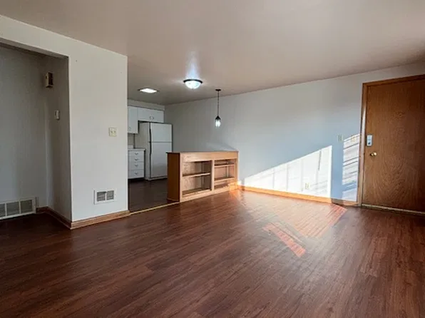 6960 W Appleton Ave APT 5, Milwaukee, WI 53216