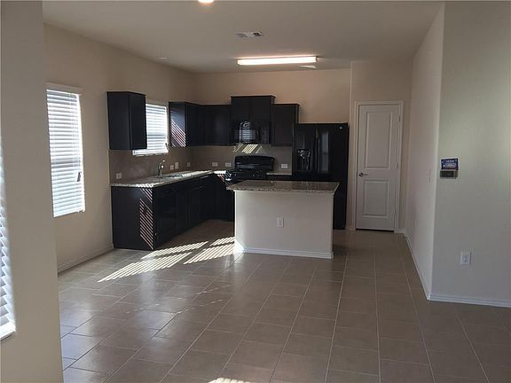 5th image of 3516 Black Granite Dr