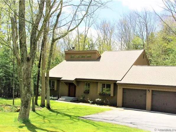 80 Shelbourne Drive, Goshen, CT 06756