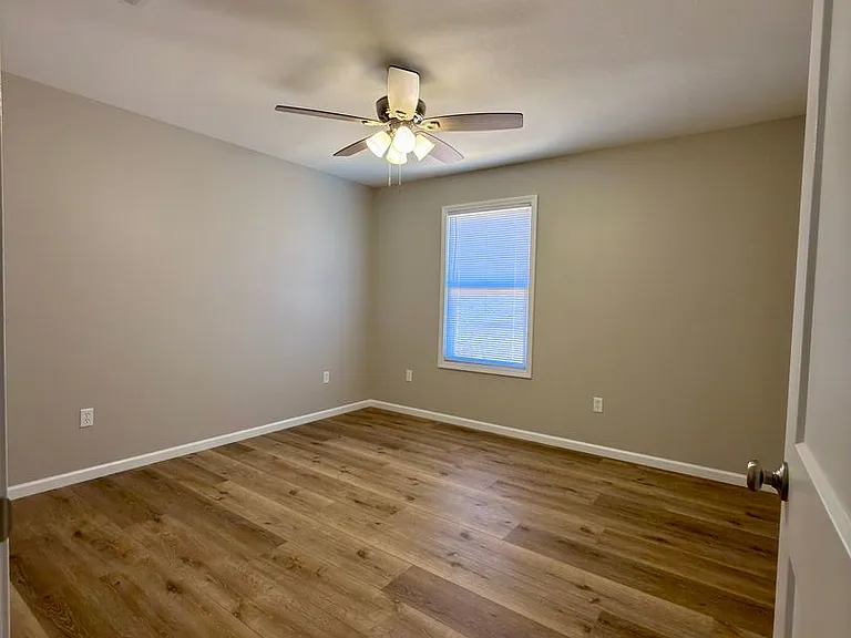 1805 Saint Michaels Ct — Photo 19