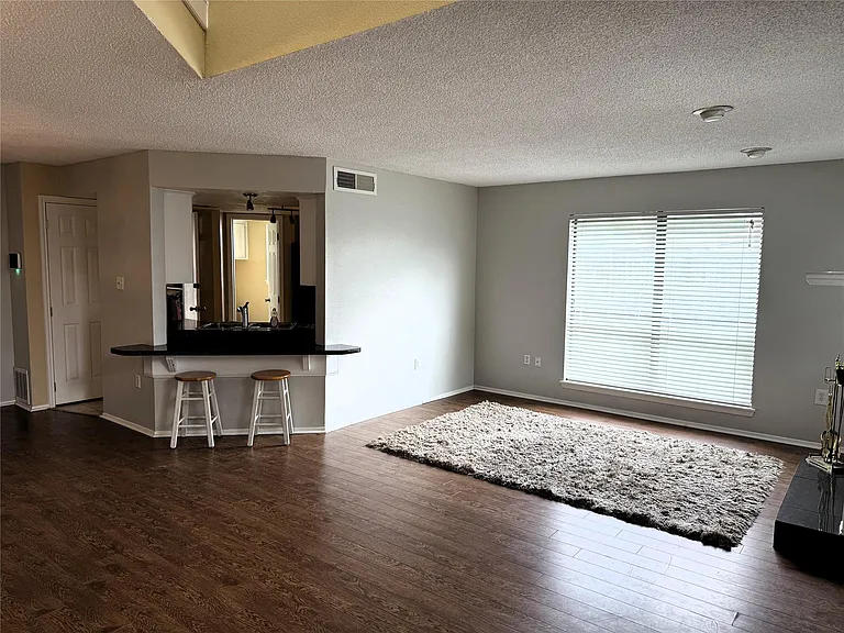62 Evanston St #2/5 — Photo 8