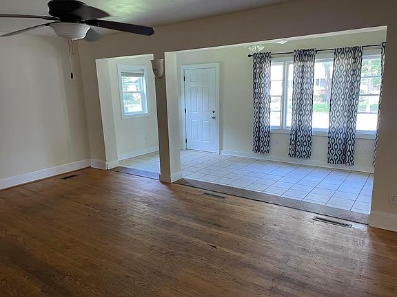 3rd image of 104 N Warren St