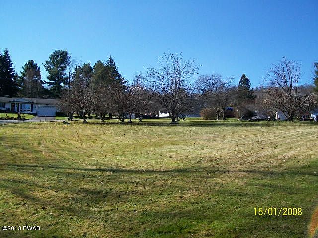 2nd image of Crestmont Dr