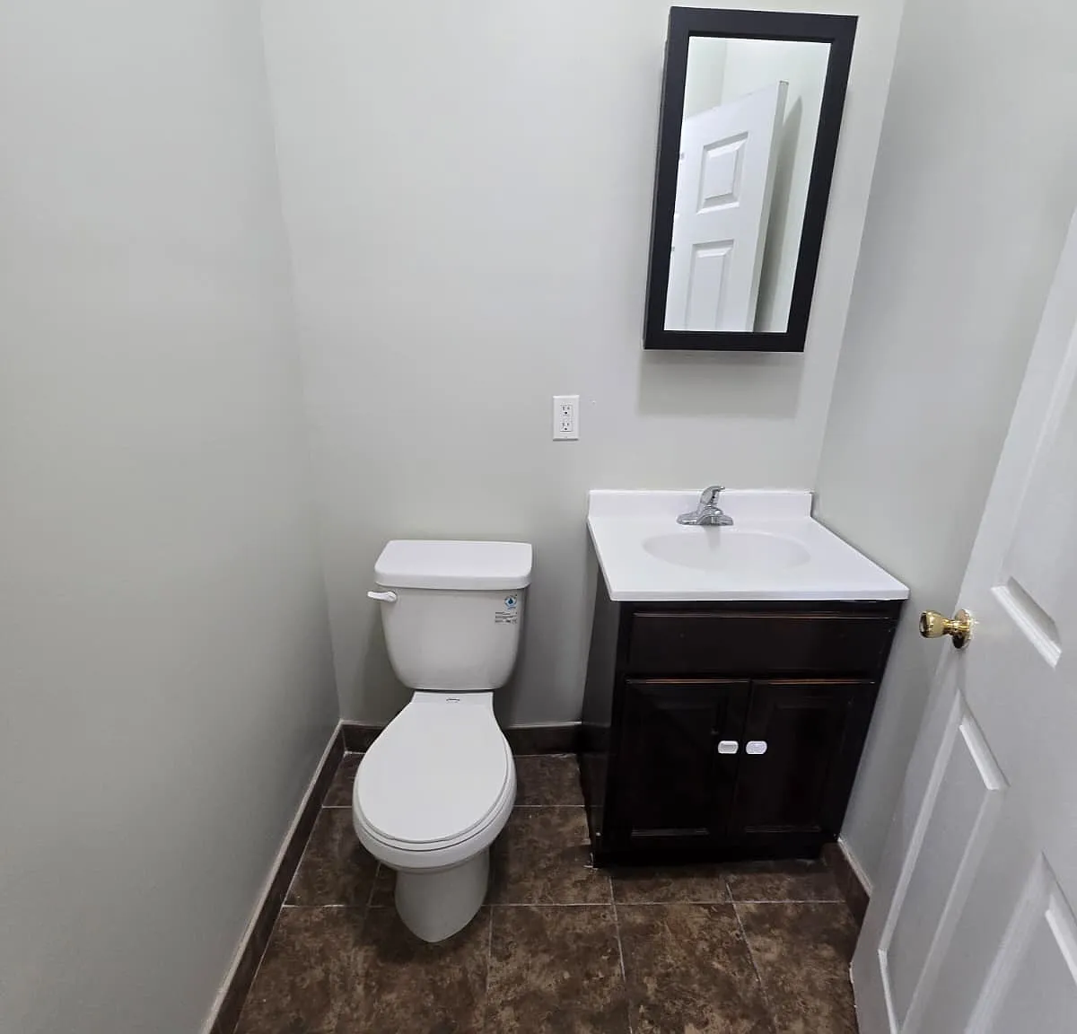 2 bed, 1.5 bath, $2,100 — Photo 4