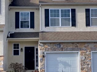 75 Lukens Mill Dr, Coatesville, PA 19320
