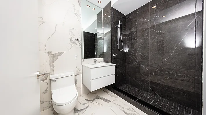 Rented by Nooklyn NYC LLC | media 9