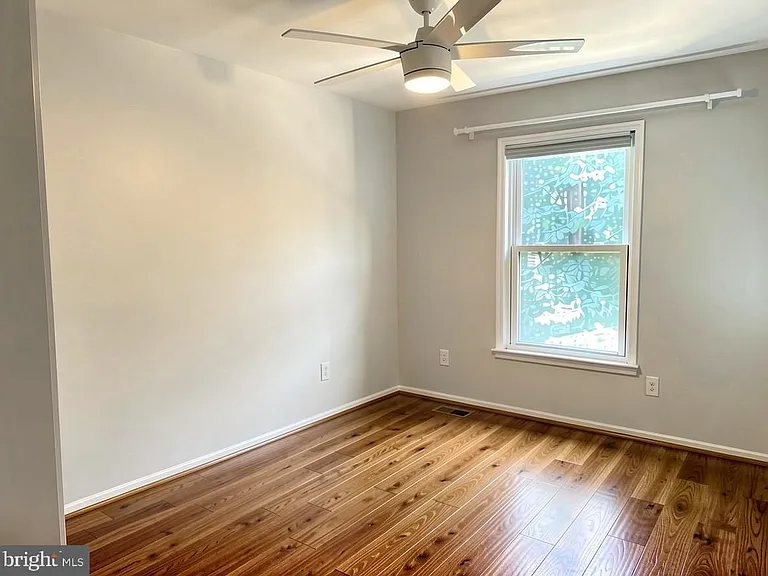 6223 Rathlin Dr — Photo 21