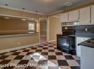 43 Darwin Dr, Jonesboro, GA
