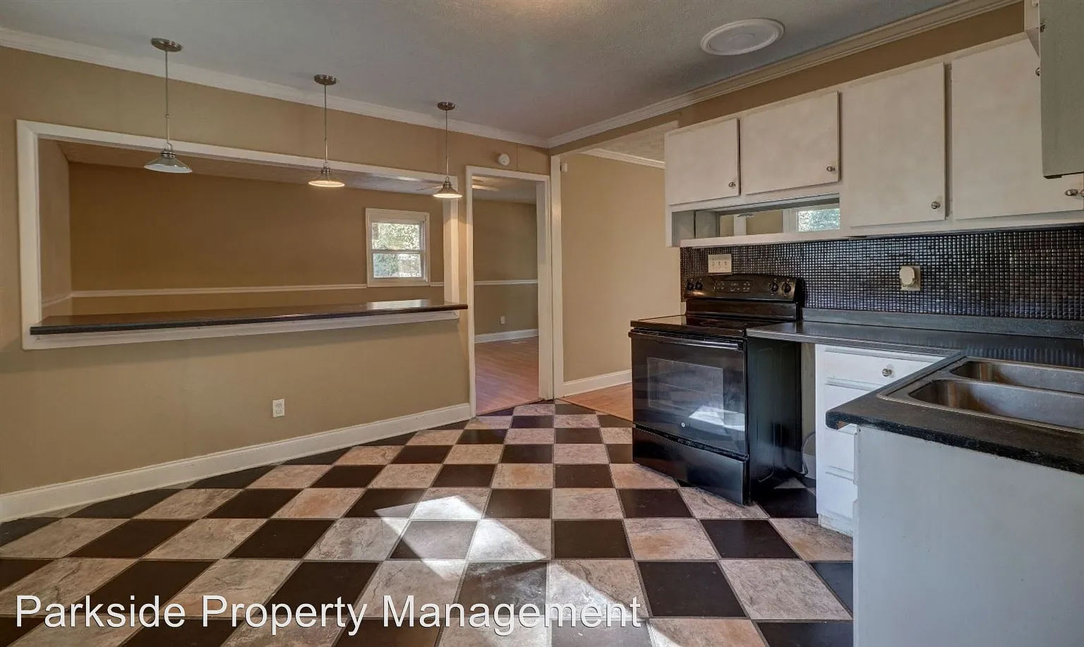 43 Darwin Dr photo 1