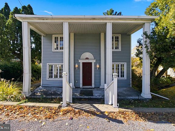 2nd image of 299 State St