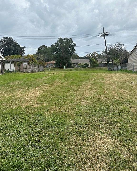 2nd image of 3304 Ole Miss Dr