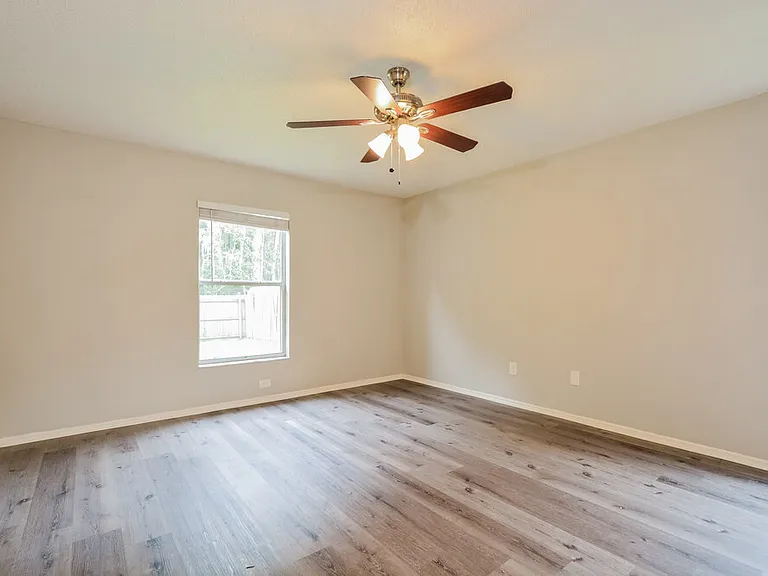3042 Stillwater Dr — Photo 10
