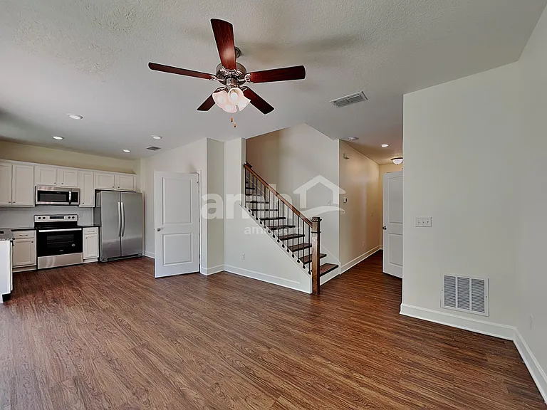10323 Marsh Edge Ct — Photo 5