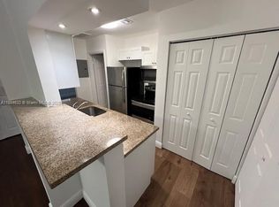 18336 NW 68th Ave APT E, Hialeah, FL 33015