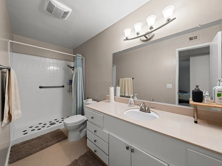 460 N Civic Dr #403 — Photo 9