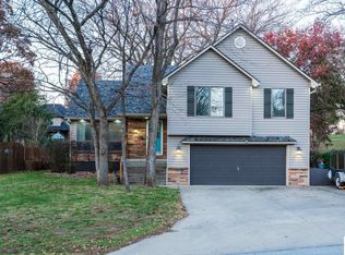 1985 W Timber Ridge Dr, Sedalia, MO 65301