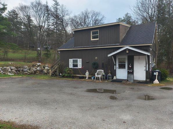184 N Main St #2