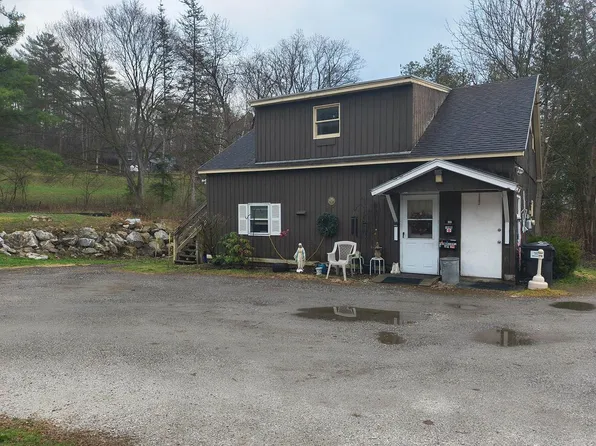 184 N Main St #2, Rutland, VT 05701