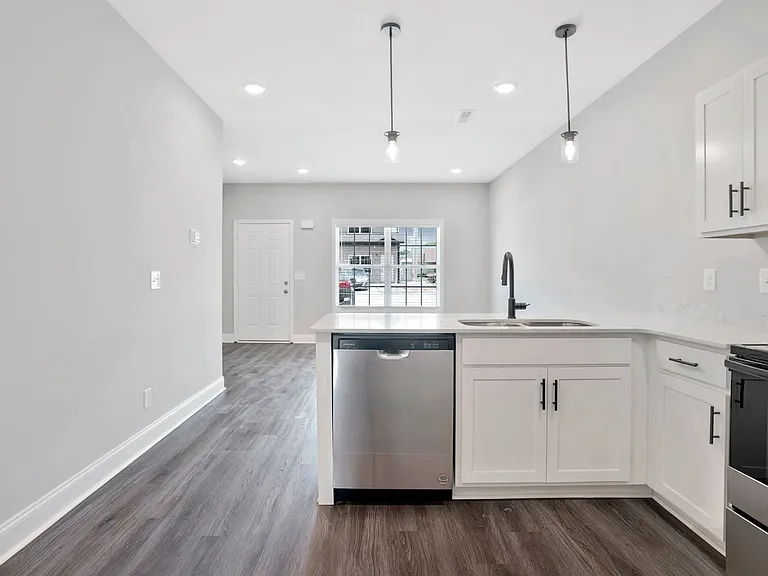 Needmore Creek Townhomes — Photo 11