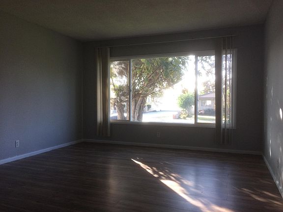 4th image of 1014 S Glenn Alan Ave