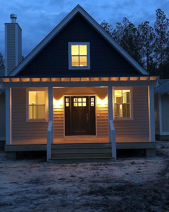 1st image of 739 La Terra Ln