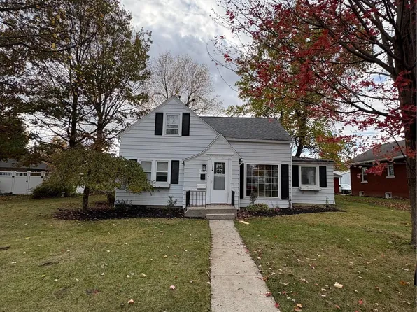 109 N 10th St, Decatur, IN 46733