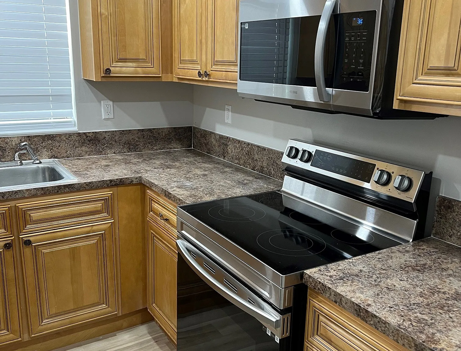 Apartments on 11th — Photo 2