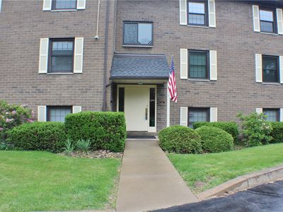 7277 Beacon Hill Dr, Pittsburgh, PA, 15221
