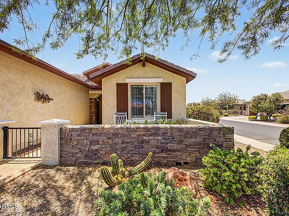 5th image of 26495 W YUKON Drive