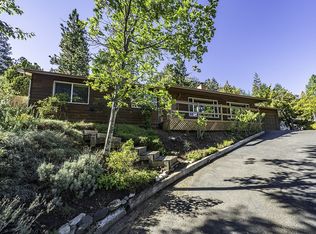 1426 Woodland Dr, Ashland, OR 97520