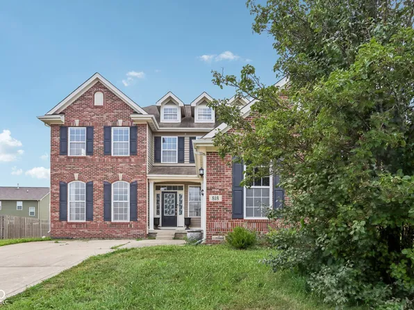 818 Declaration Dr, Pittsboro, IN 46167