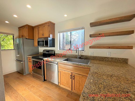 2nd image of 101 Shelter Lagoon Dr